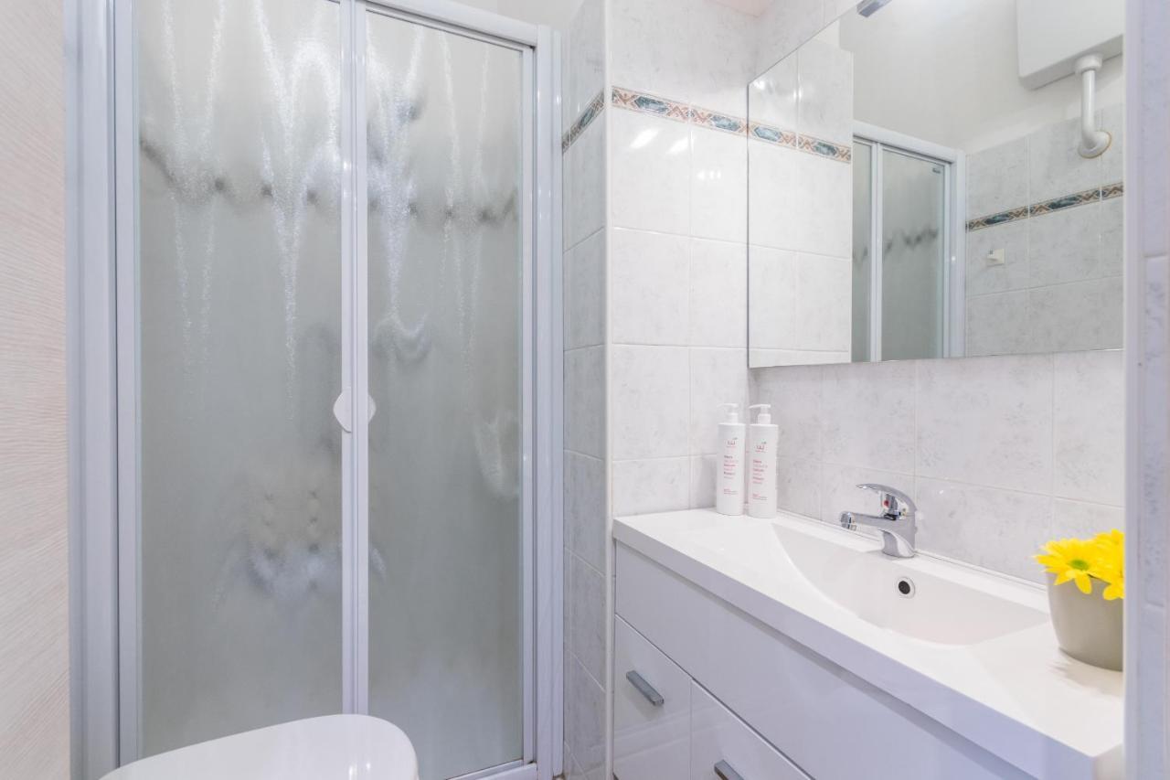 Appartamento In Piazza Adriano In Zona Cenisia Turin Ngoại thất bức ảnh